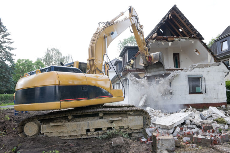 Residential demolition process image